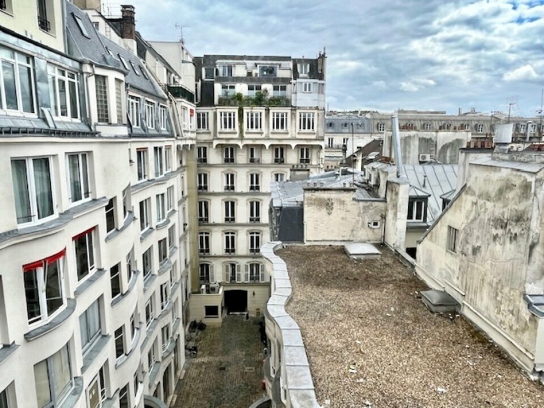 Photo 1 – location bureaux	PARIS (75009)