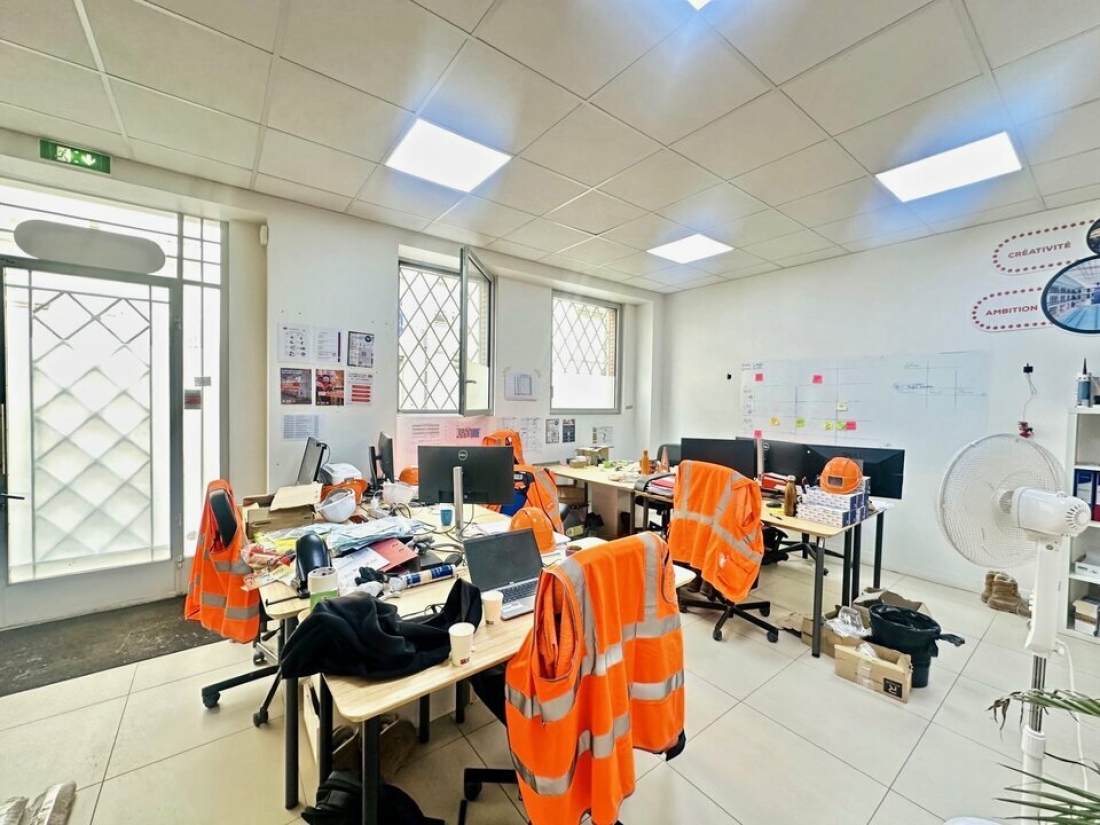 Photo 1 – location bureaux	PARIS (75011)