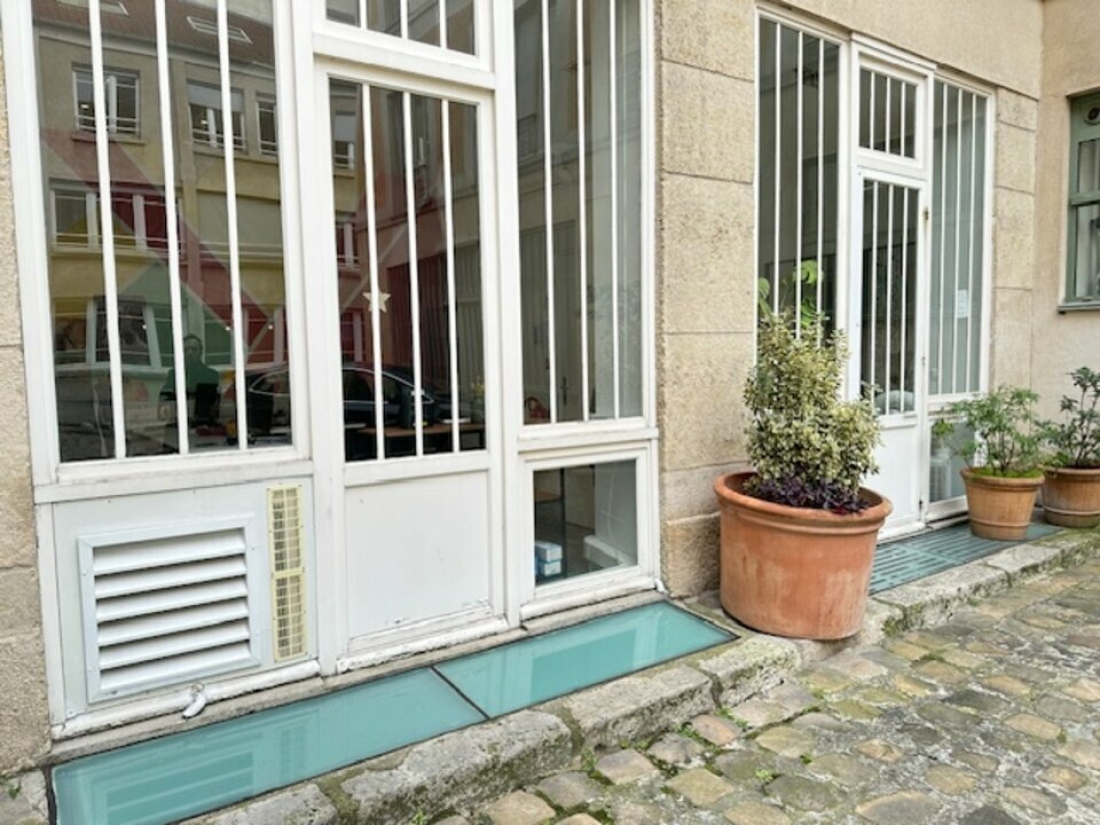 Photo 1 – location bureaux	PARIS (75011)