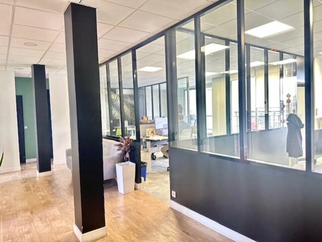 Photo 10 – vente bureaux	PARIS (75009)