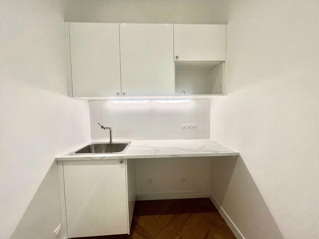 Photo 6 – location bureaux	PARIS (75008)