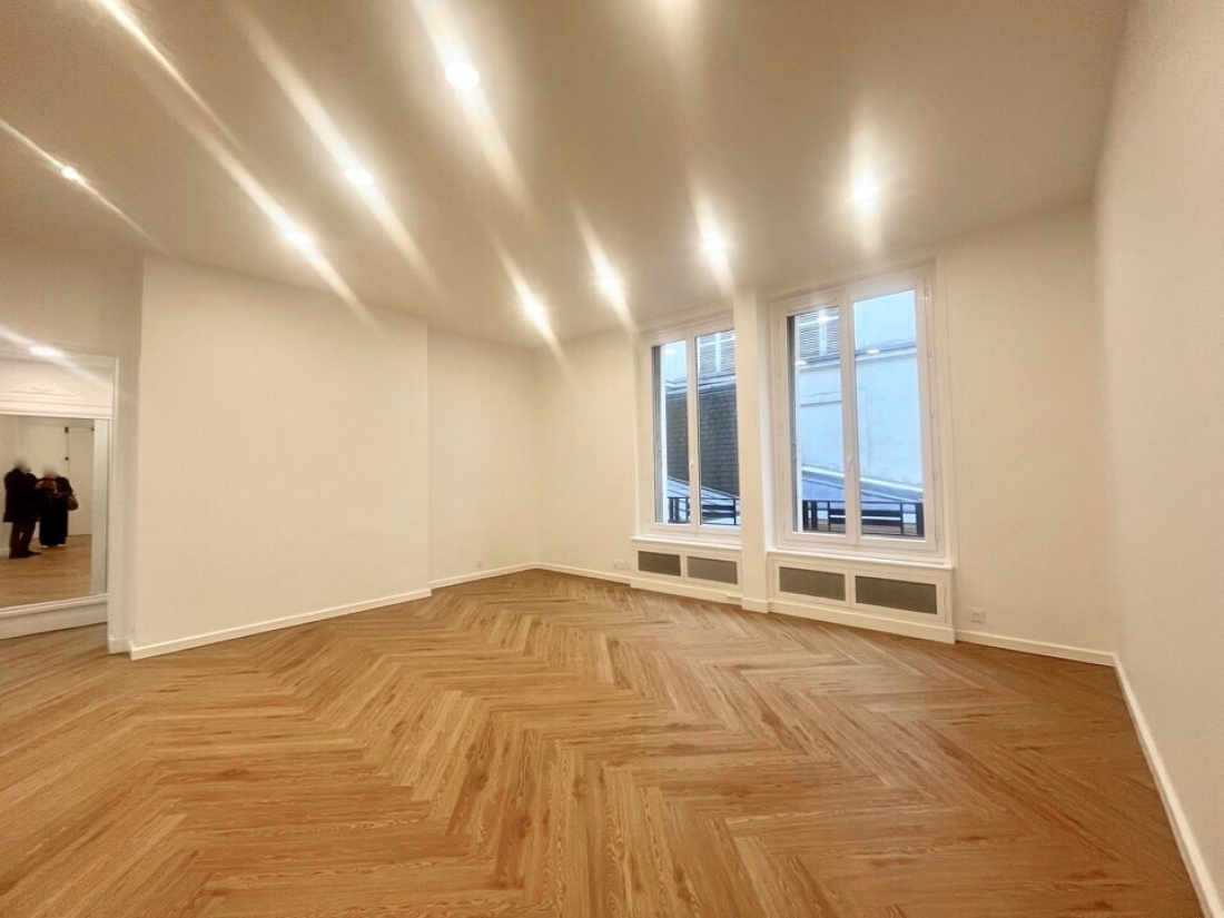 Photo 4 – location bureaux	PARIS (75008)