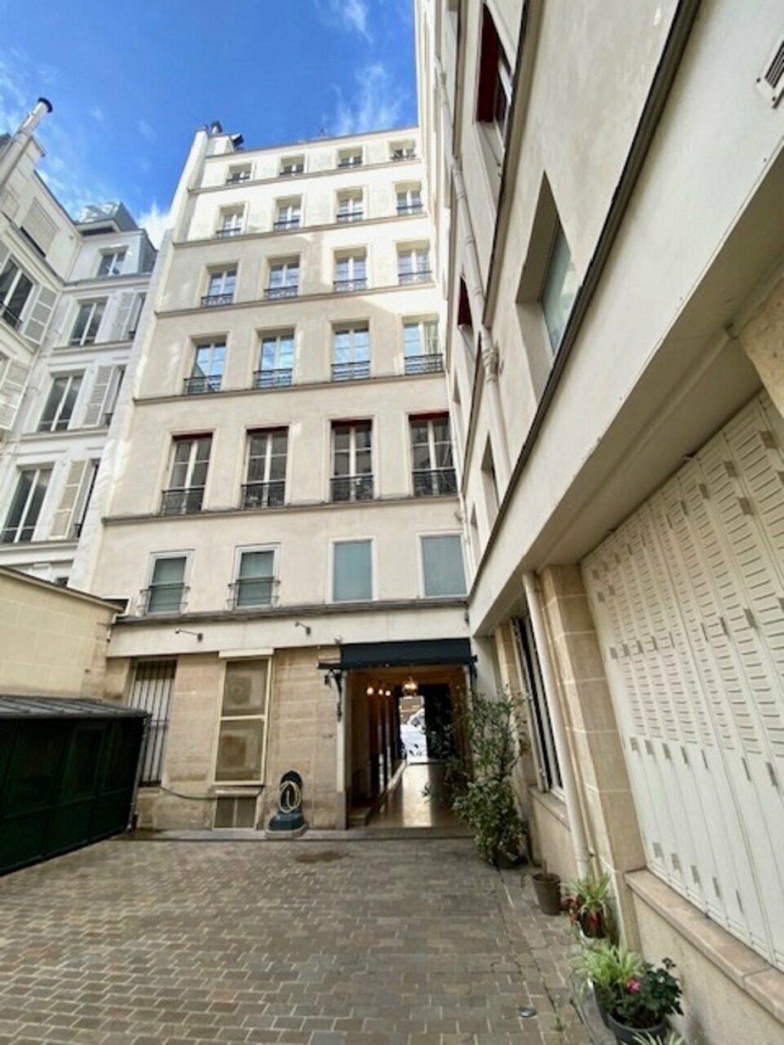 Photo 10 – location bureaux	PARIS (75008)