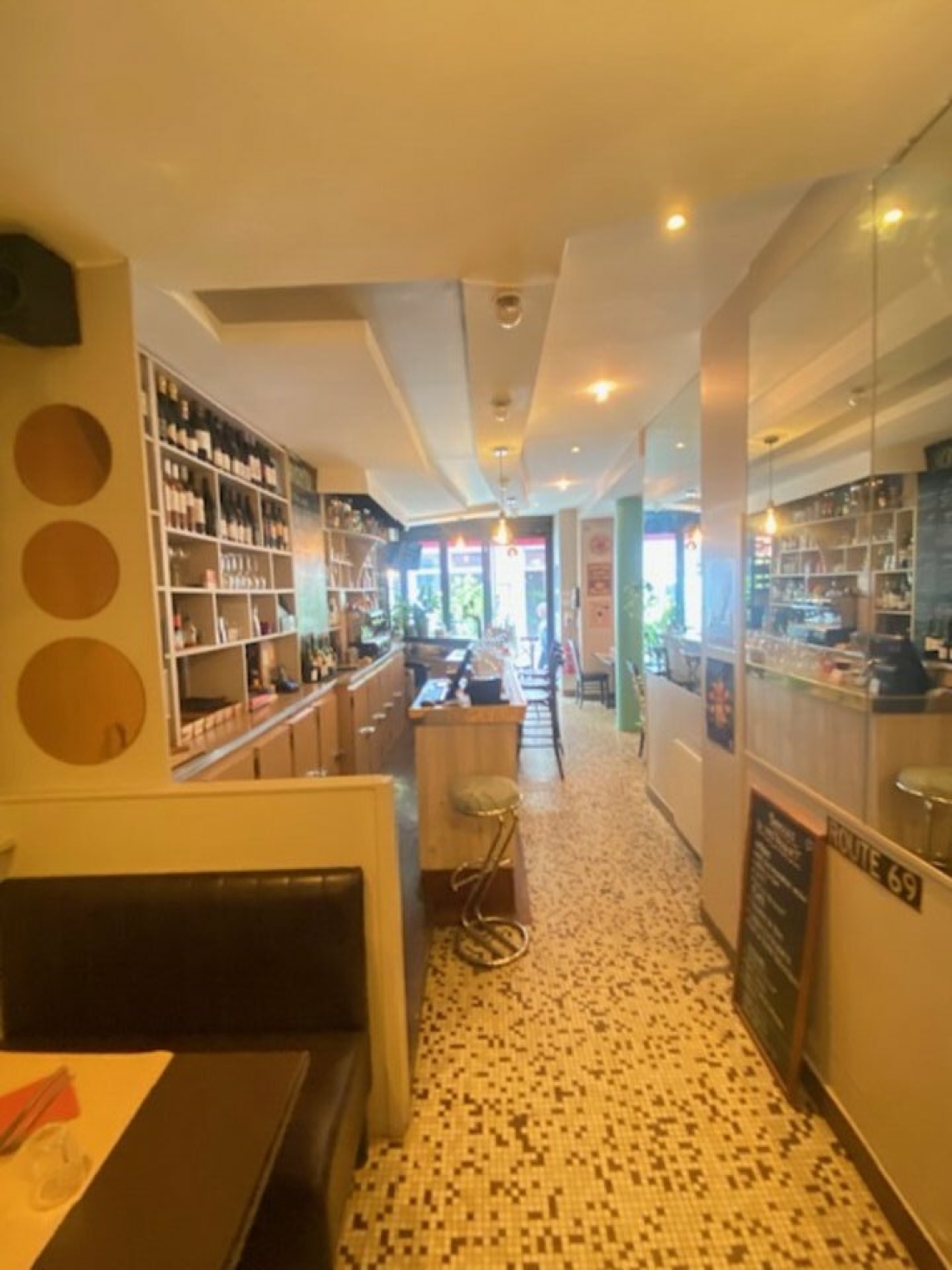 Photo 1 – vente commerce	PARIS (75009)