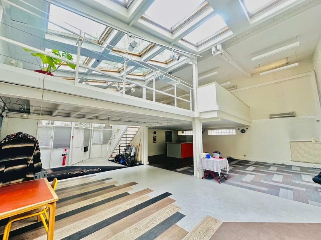 Photo 1 – vente bureaux	PARIS (75012)