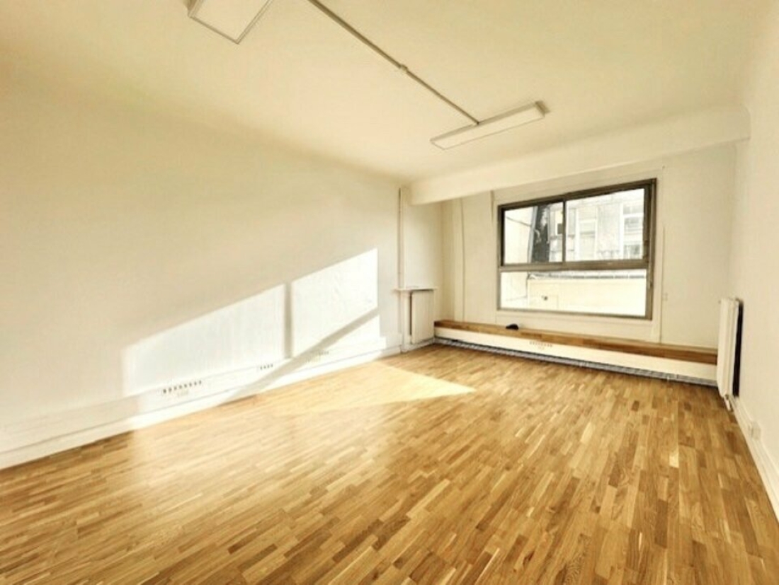 Photo 4 – location bureaux	PARIS (75009)