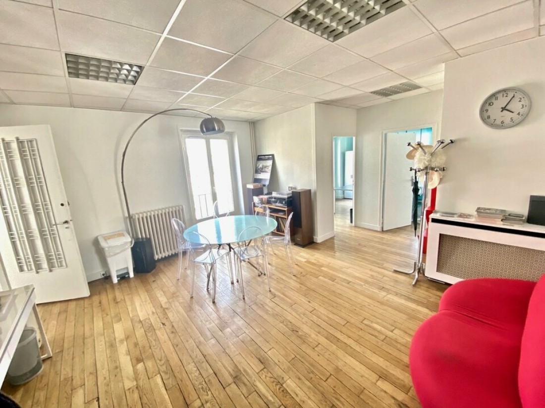Photo 3 – location bureaux	PARIS (75009)
