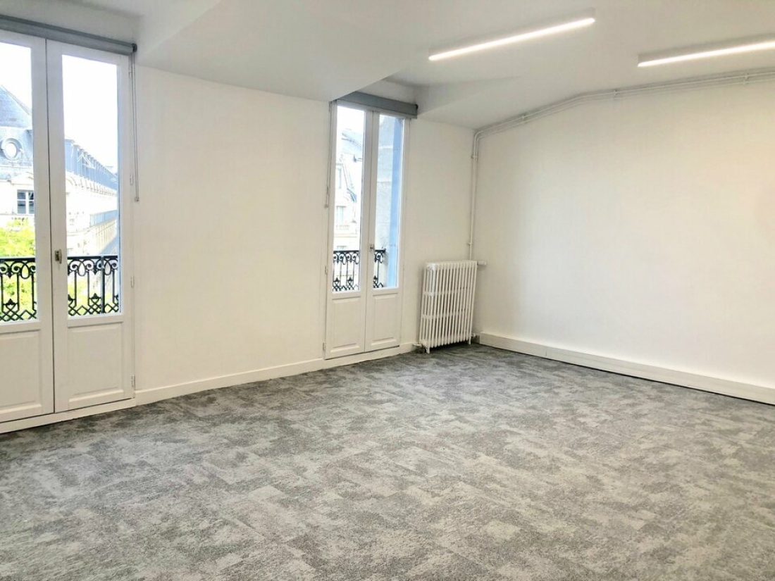 Photo 3 – location bureaux	PARIS (75002)