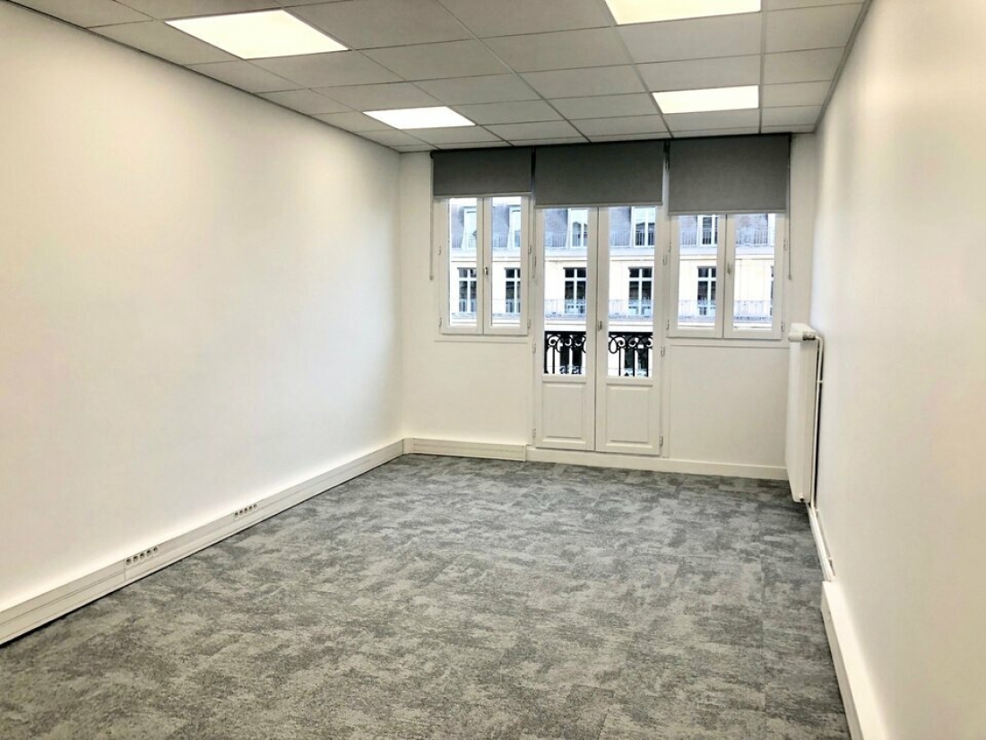 Photo 4 – location bureaux	PARIS (75002)