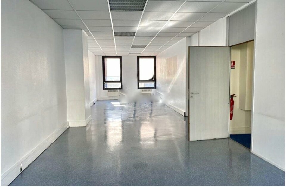 Photo 5 – location bureaux	PARIS (75010)