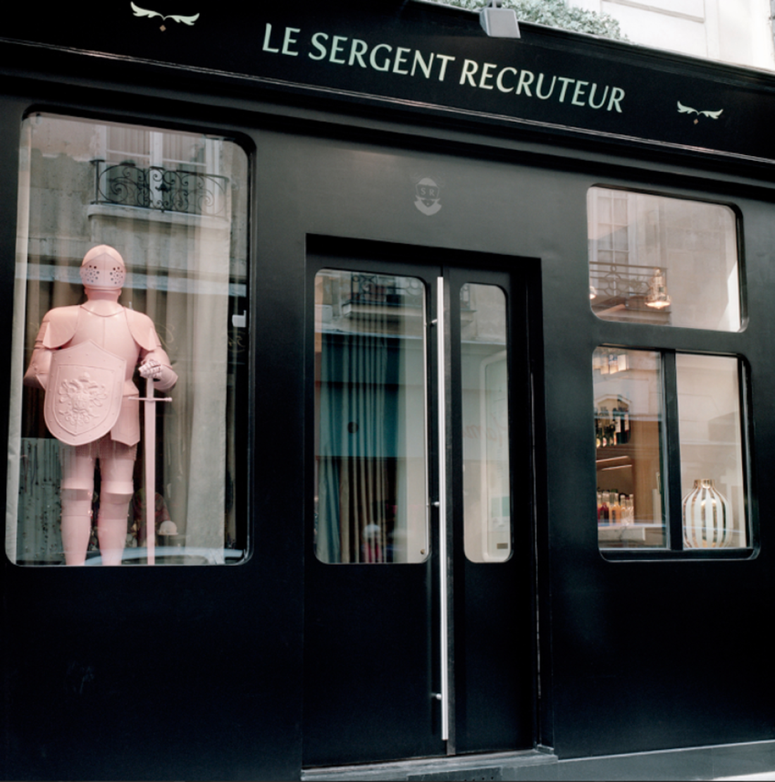 Photo 1 – vente commerce	PARIS (75004)