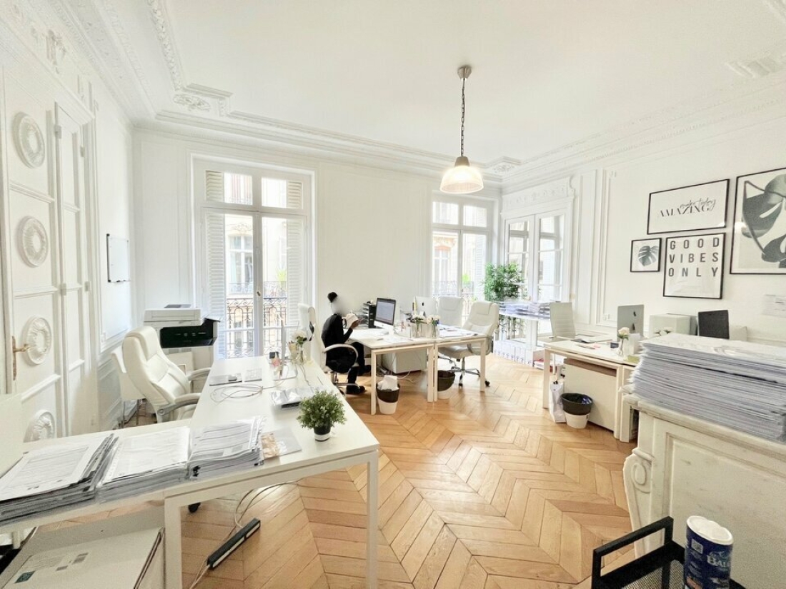 Photo 3 – location bureaux	PARIS (75008)