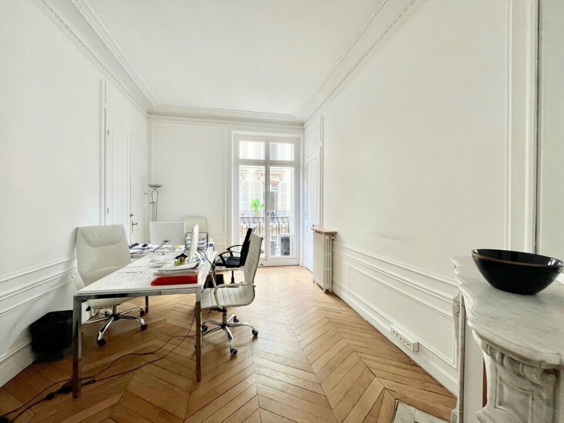 Photo 5 – location bureaux	PARIS (75008)