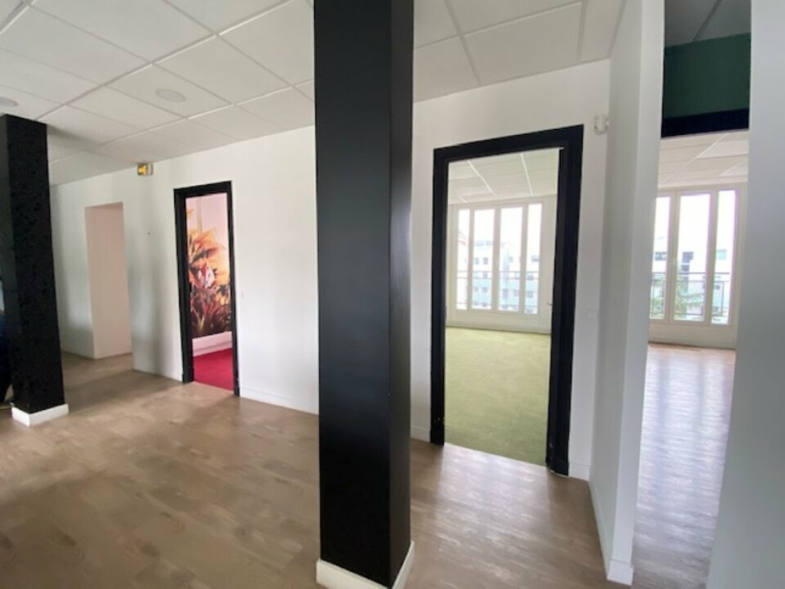 Photo 3 – vente bureaux	PARIS (75009)