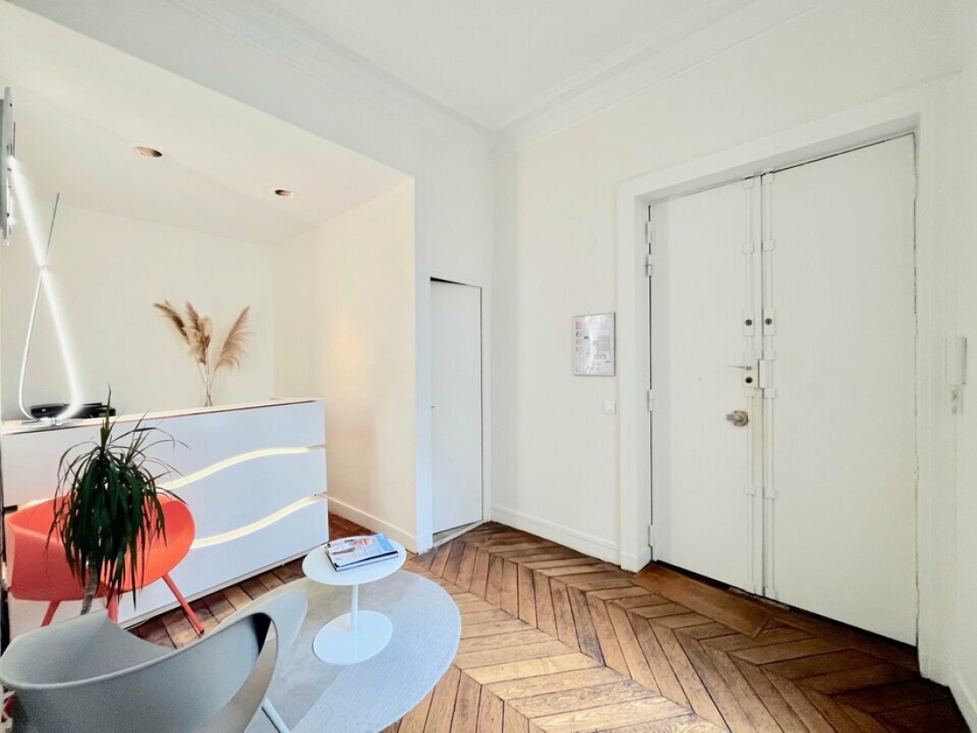 Photo 1 – location bureaux	PARIS (75009)