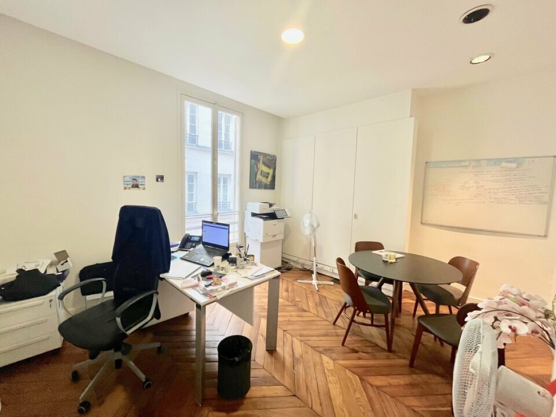 Photo 3 – location bureaux	PARIS (75009)