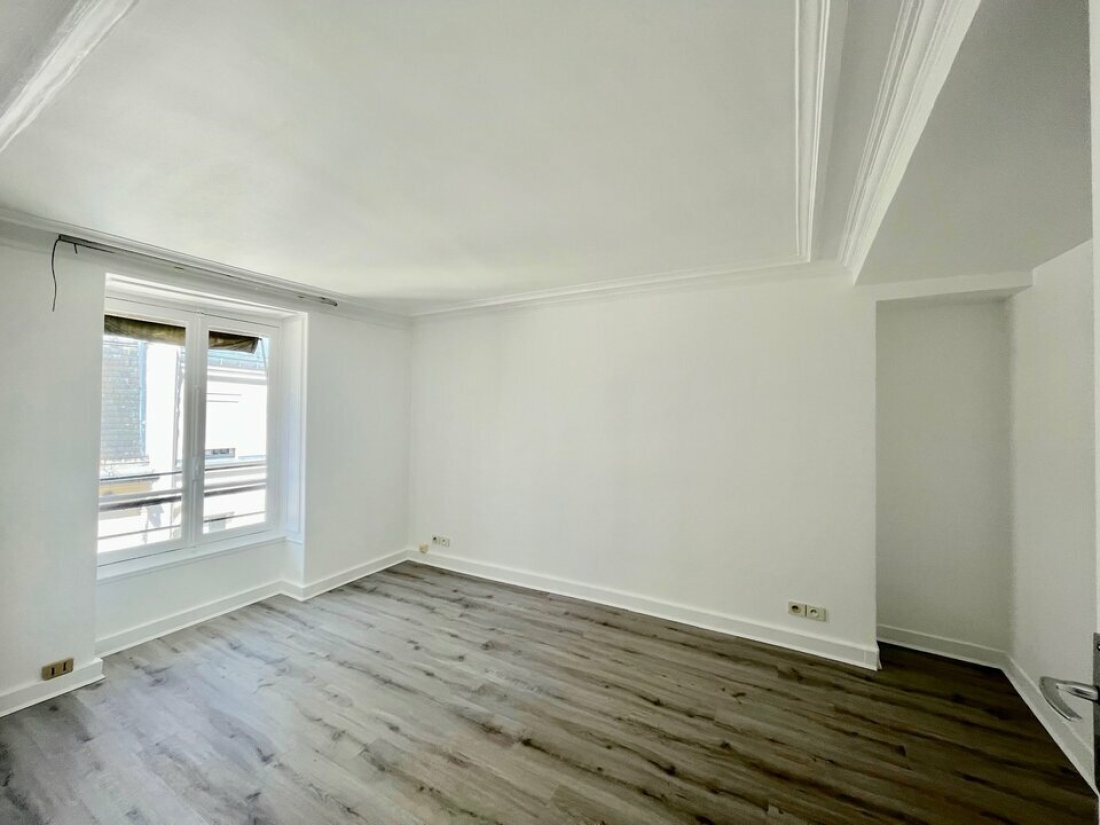Photo 5 – location bureaux	PARIS (75009)