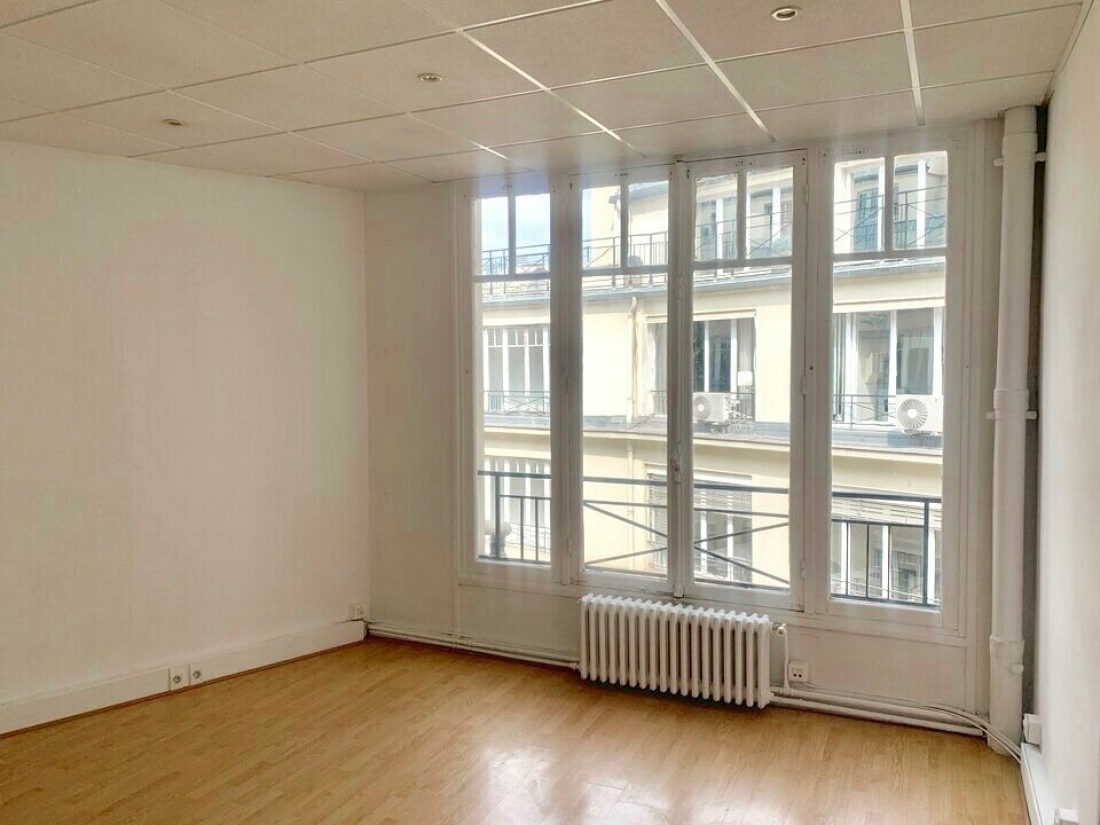 Photo 2 – location bureaux	PARIS (75008)