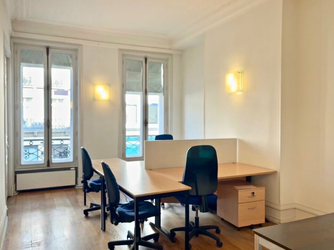 Photo 4 – location bureaux	PARIS (75008)