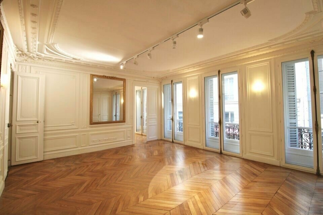 Photo 1 – location bureaux	PARIS (75009)
