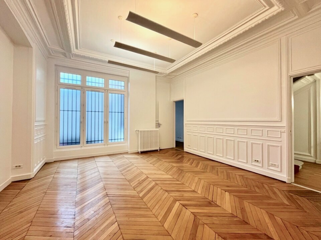 Photo 4 – location bureaux	PARIS (75008)