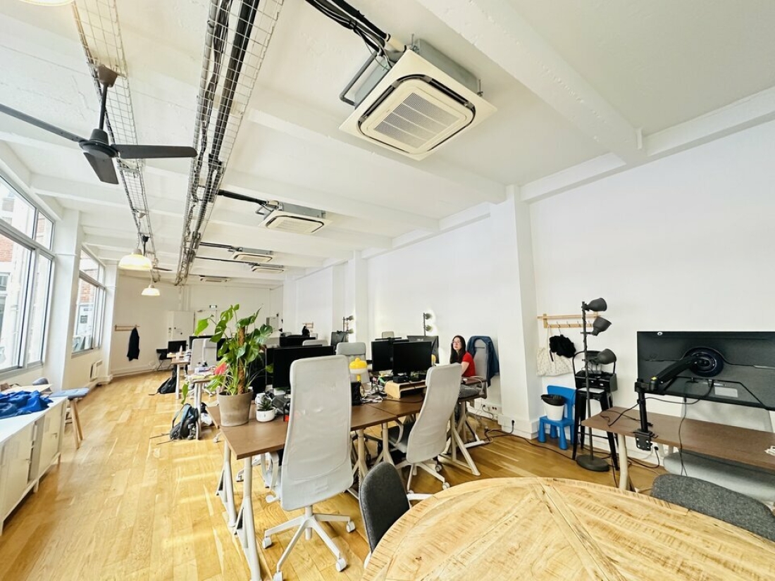 Photo 2 – location bureaux	PARIS (75011)