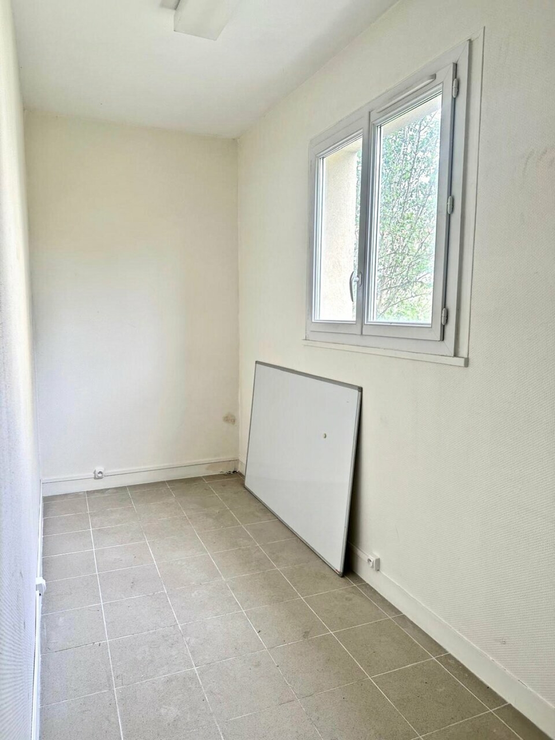 Photo 2 – location bureaux	SAINT MAUR DES FOSSES (94100)