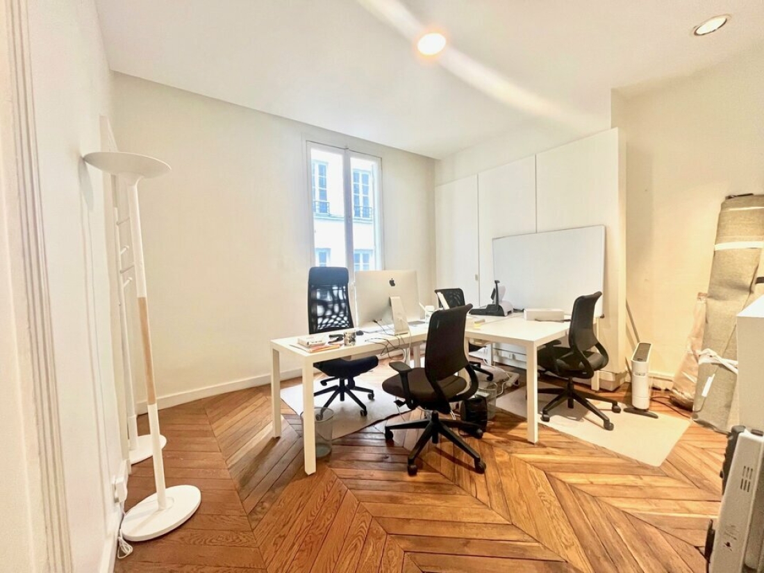 Photo 7 – location bureaux	PARIS (75009)