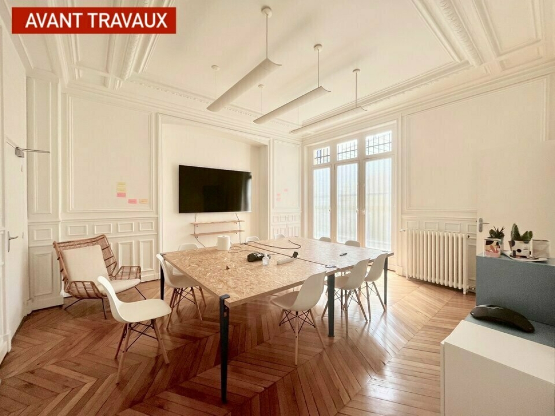 Photo 1 – location bureaux	PARIS (75008)