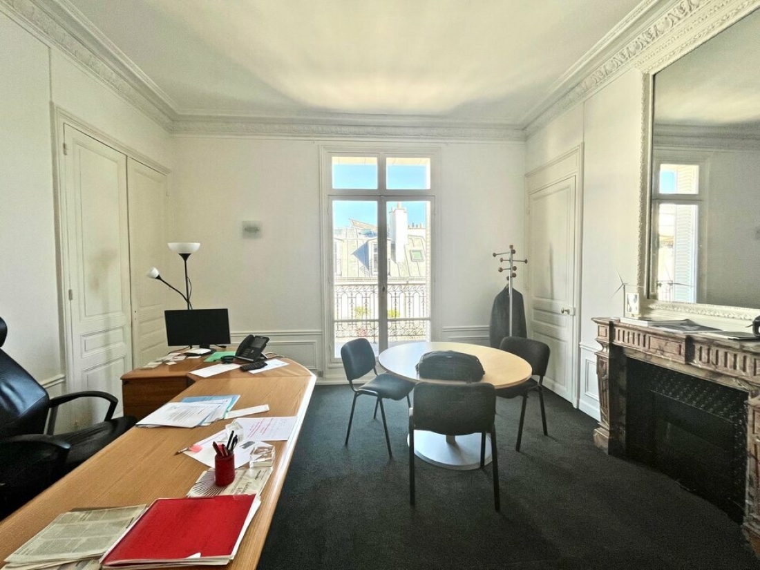 Photo 3 – location bureaux	PARIS (75008)