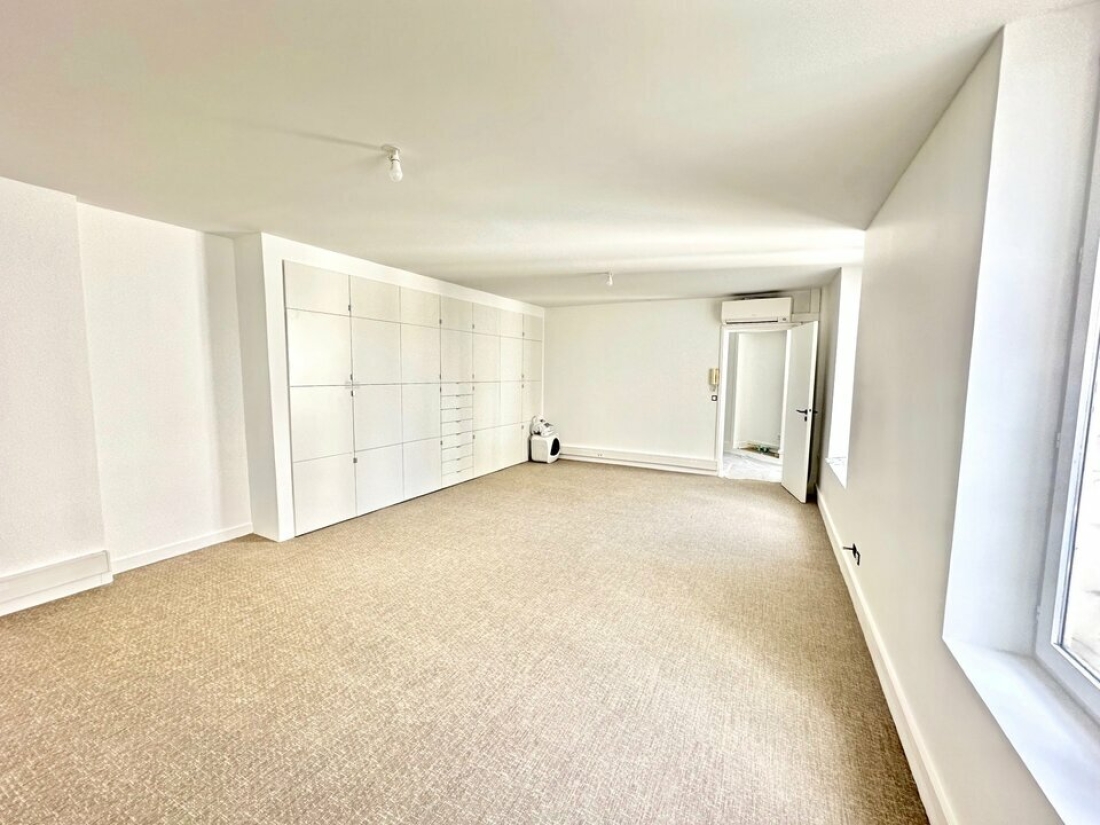 Photo 2 – location bureaux	PARIS (75011)
