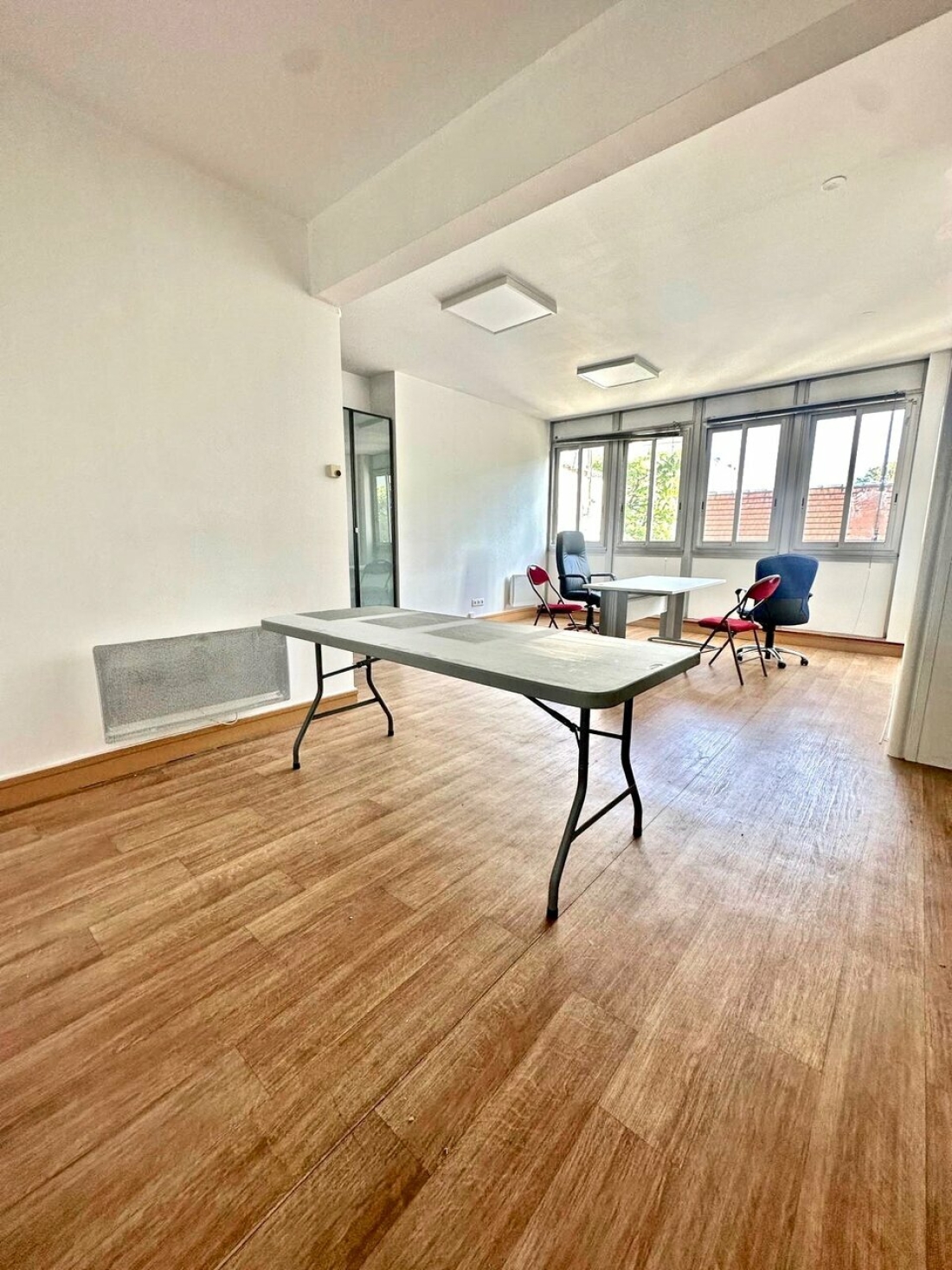 Photo 2 – location bureaux	SAINT MAUR DES FOSSES (94210)