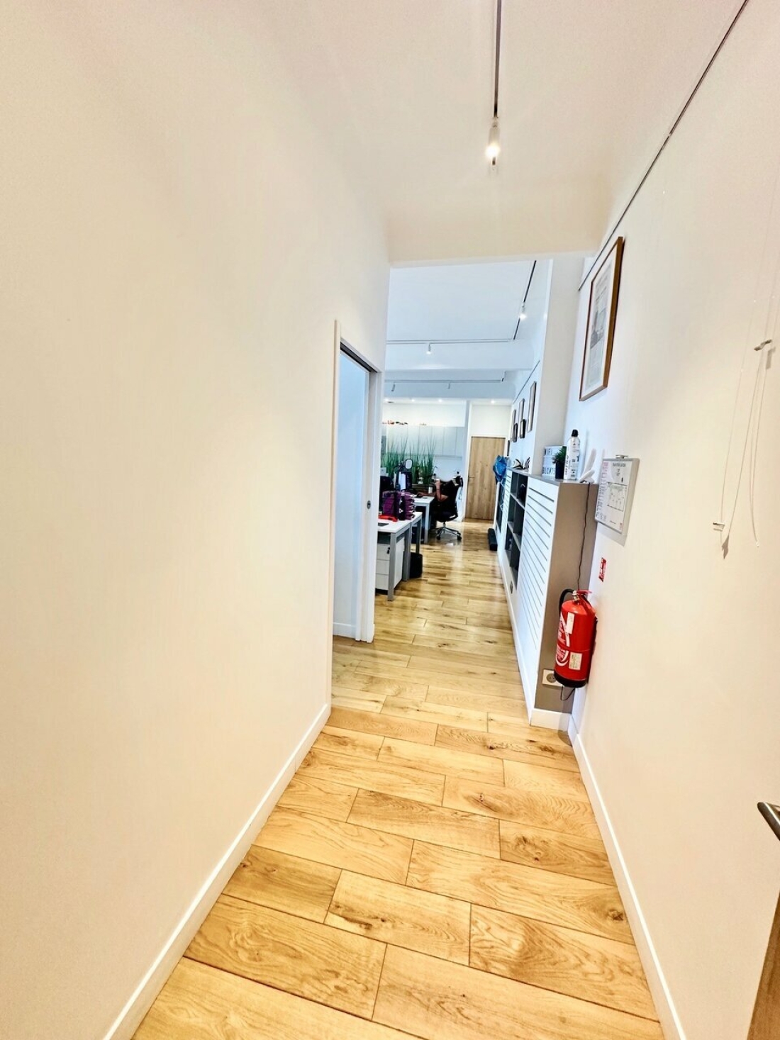 Photo 9 – location bureaux	PARIS (75009)