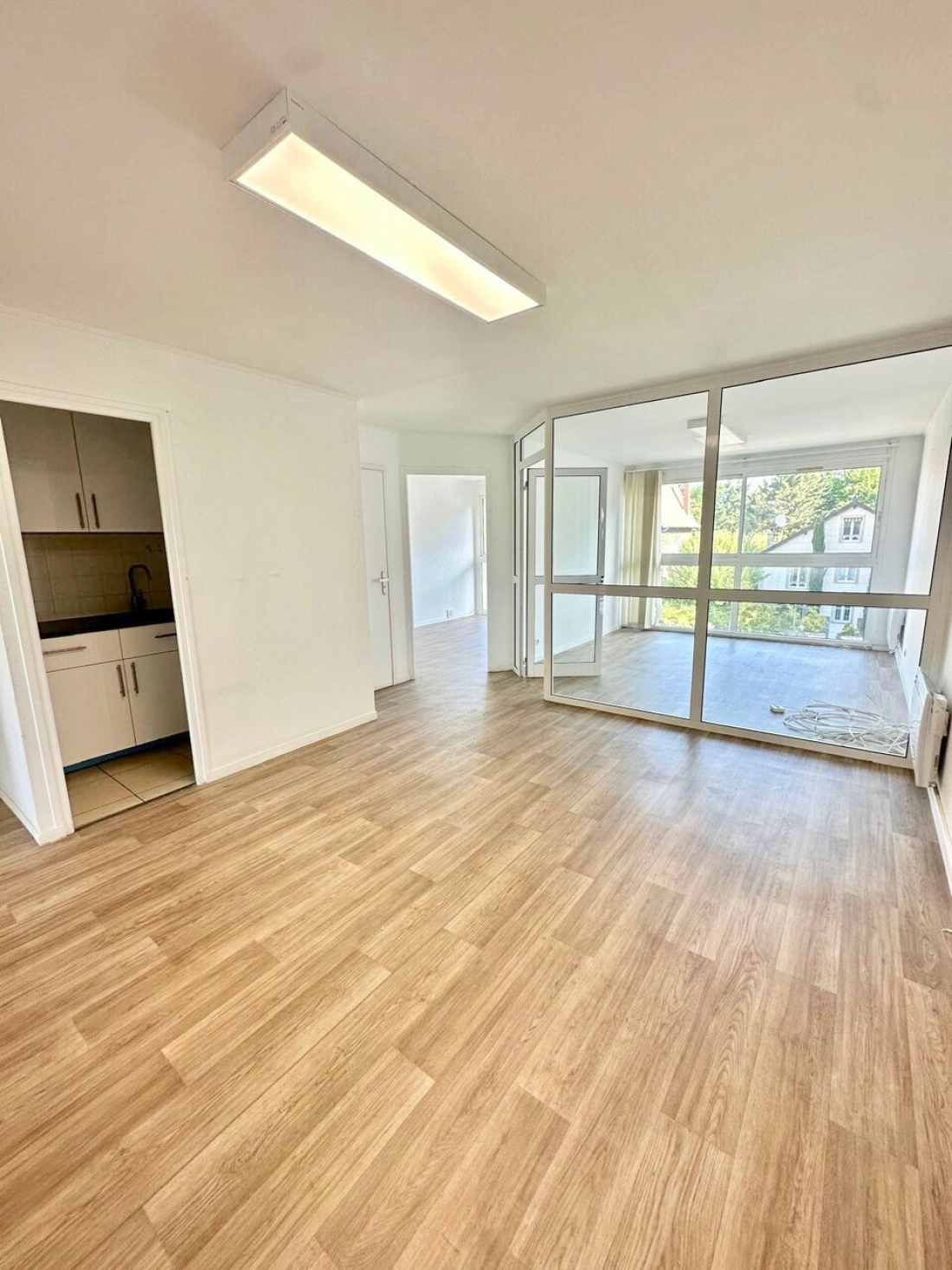 Photo 1 – location bureaux	SAINT MAUR DES FOSSES (94100)