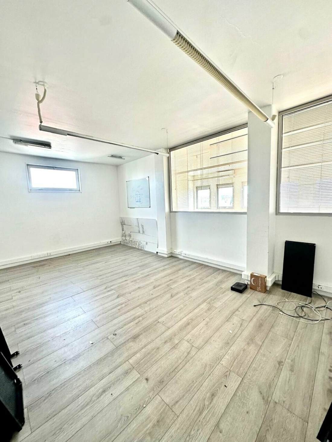 Photo 5 – location bureaux	SAINT MAUR DES FOSSES (94100)