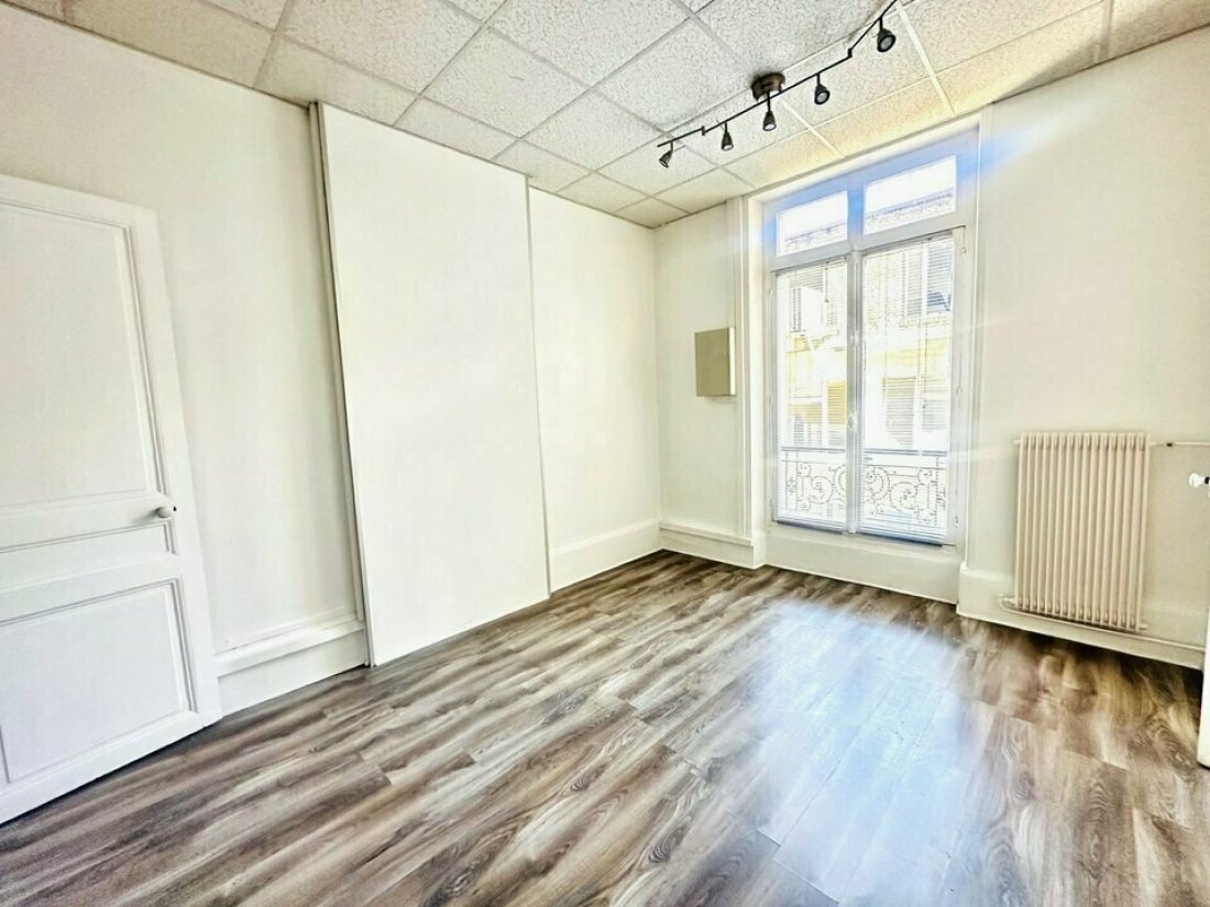 Photo 5 – location bureaux	PARIS (75009)