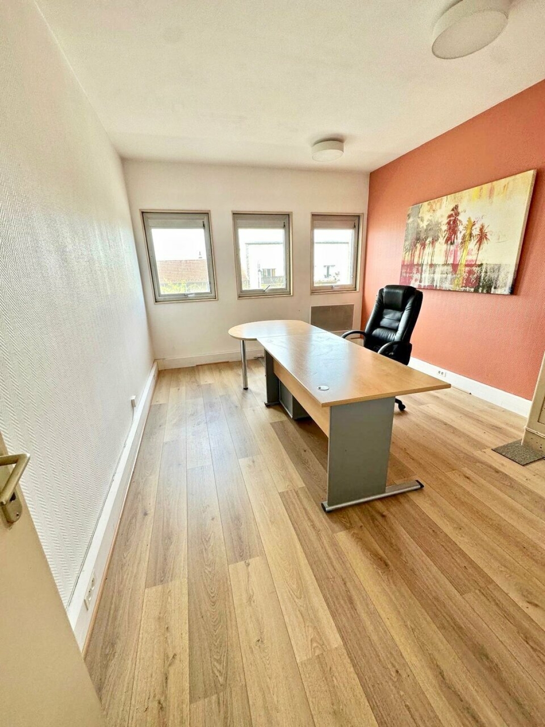 Photo 2 – location bureaux	SAINT MAUR DES FOSSES (94100)