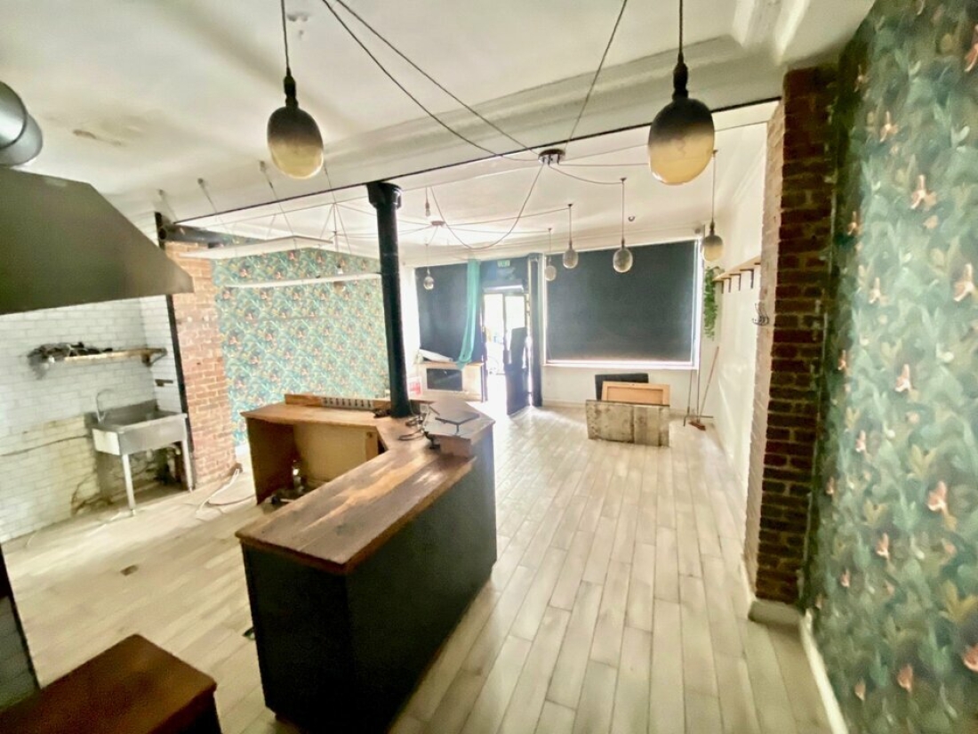 Photo 2 – location commerce	LEVALLOIS-PERRET (92300)