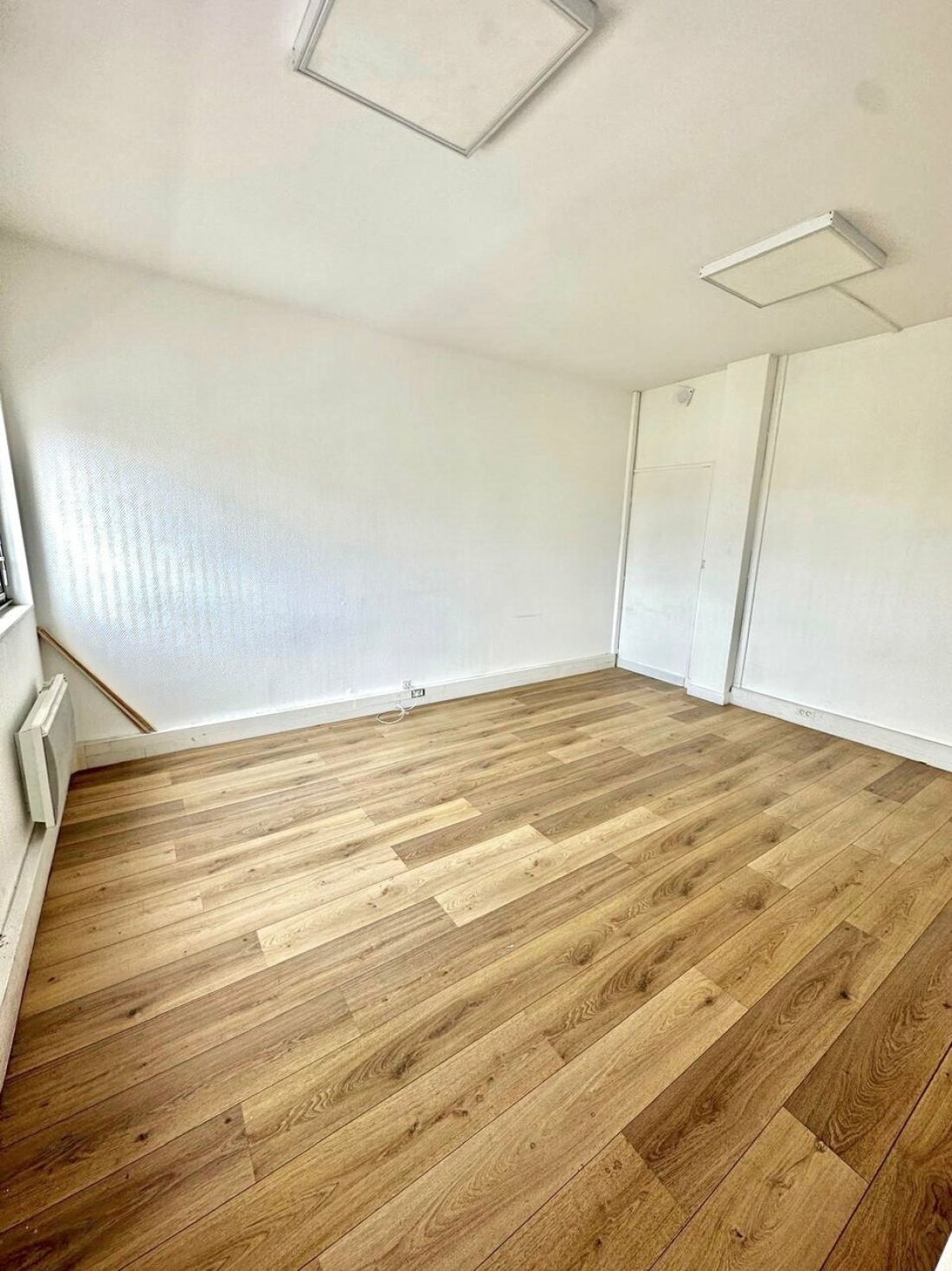 Photo 2 – location bureaux	SAINT MAUR DES FOSSES (94100)