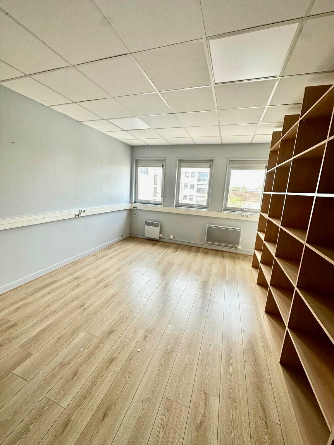 Photo 2 – location bureaux	SAINT MAUR DES FOSSES (94100)