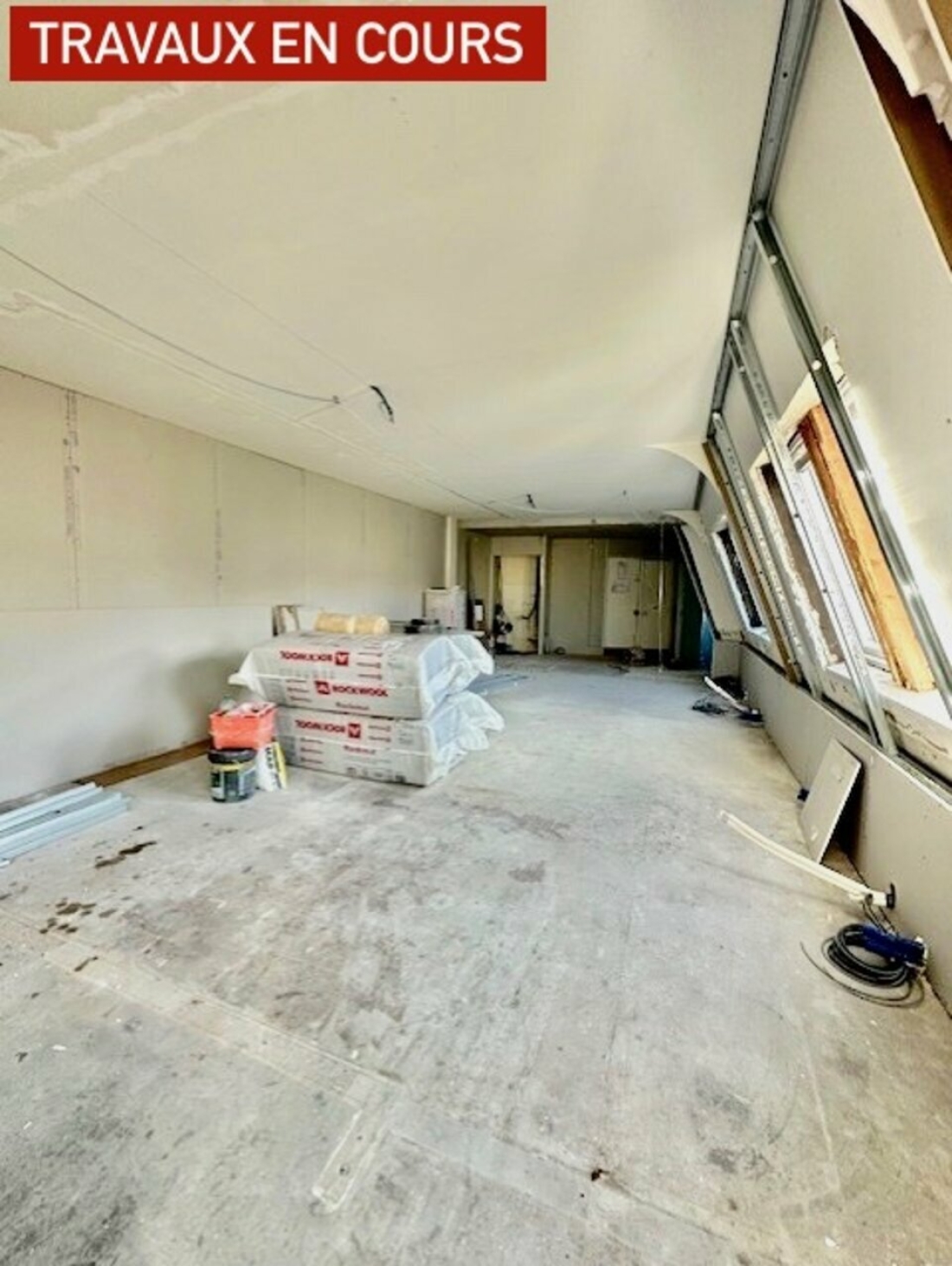 Photo 3 – location bureaux	PARIS (75011)