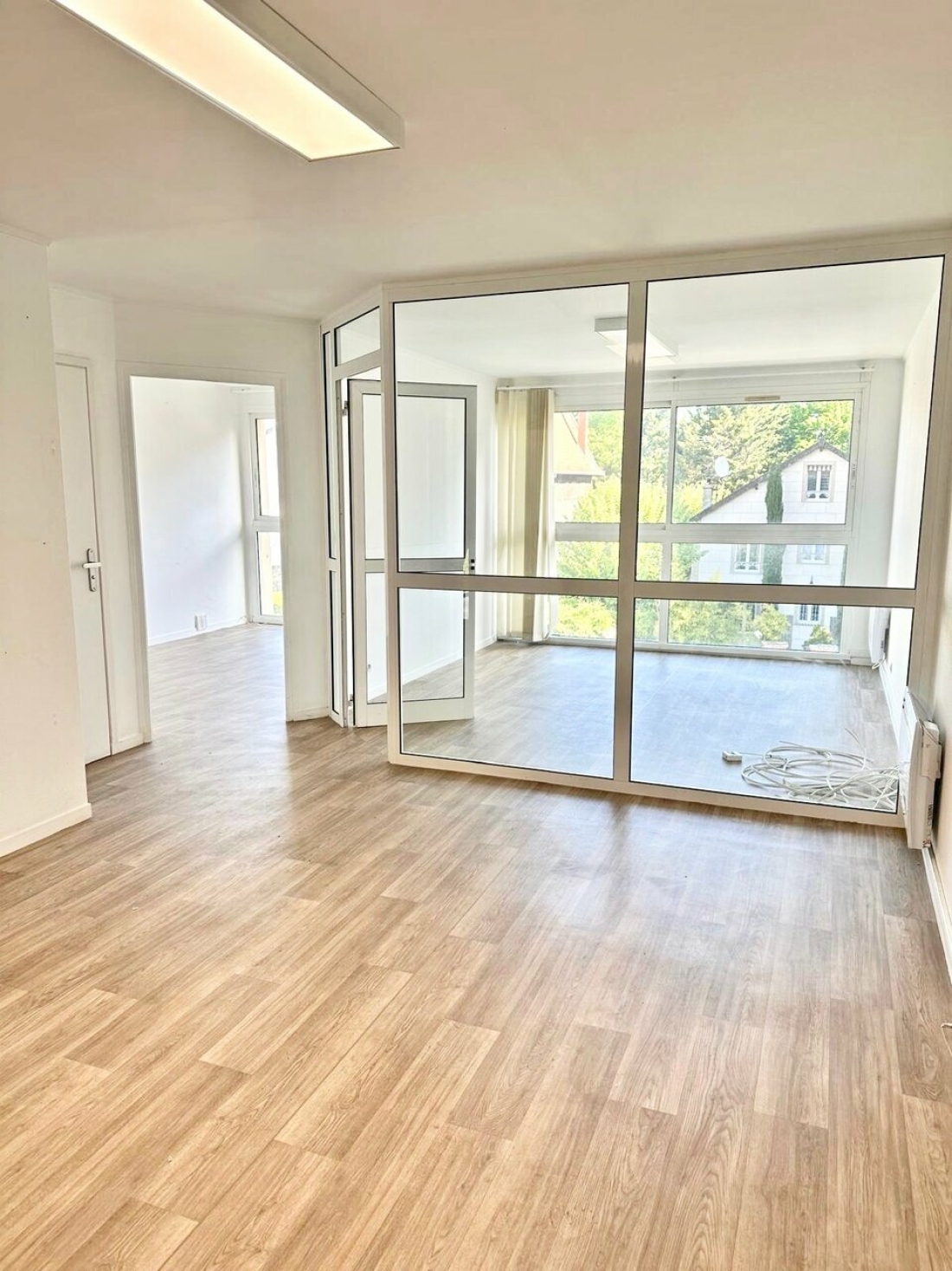 Photo 1 – location bureaux	SAINT MAUR DES FOSSES (94100)