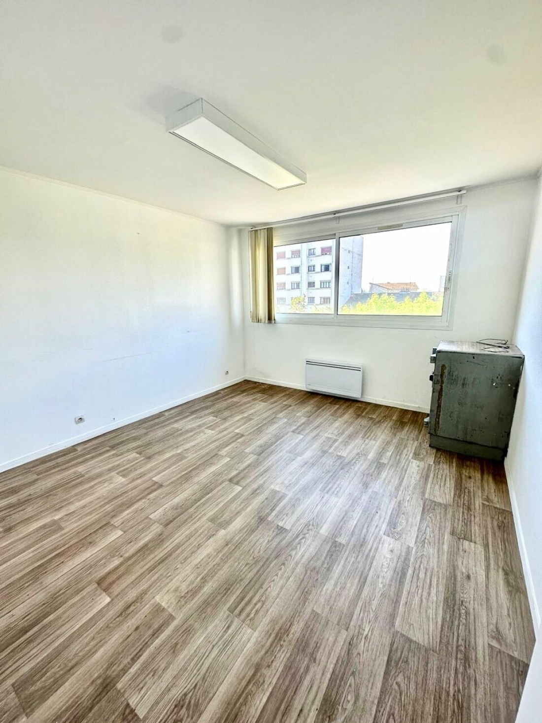 Photo 3 – location bureaux	SAINT MAUR DES FOSSES (94100)