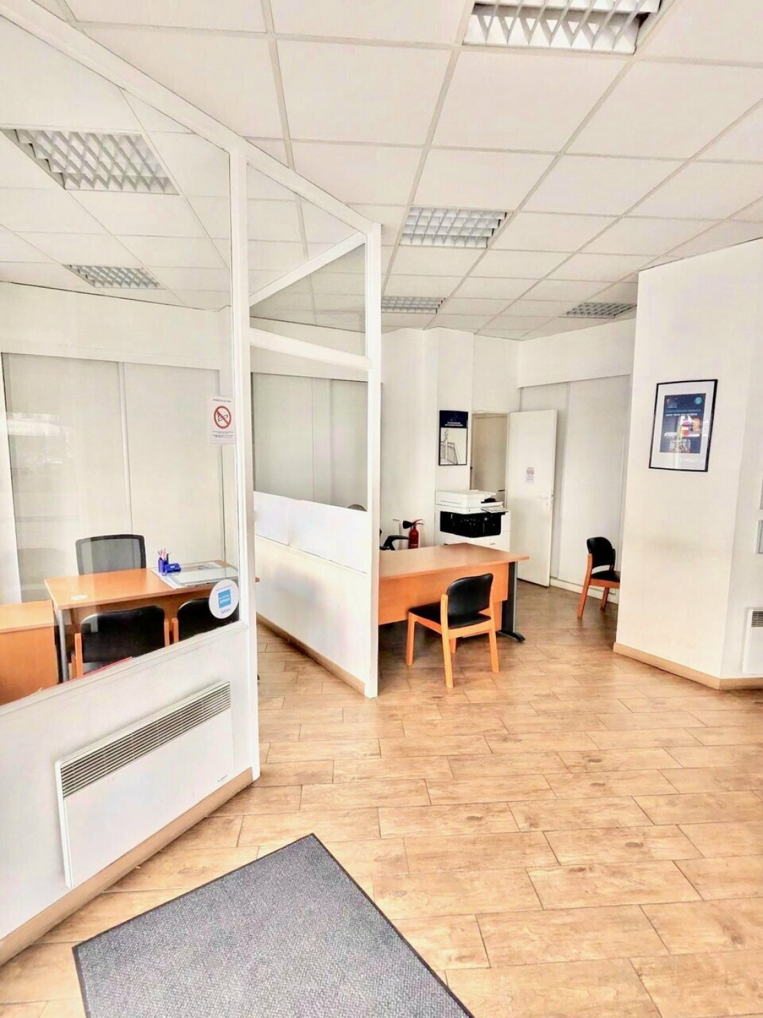 Photo 3 – location commerce	PARIS (75012)