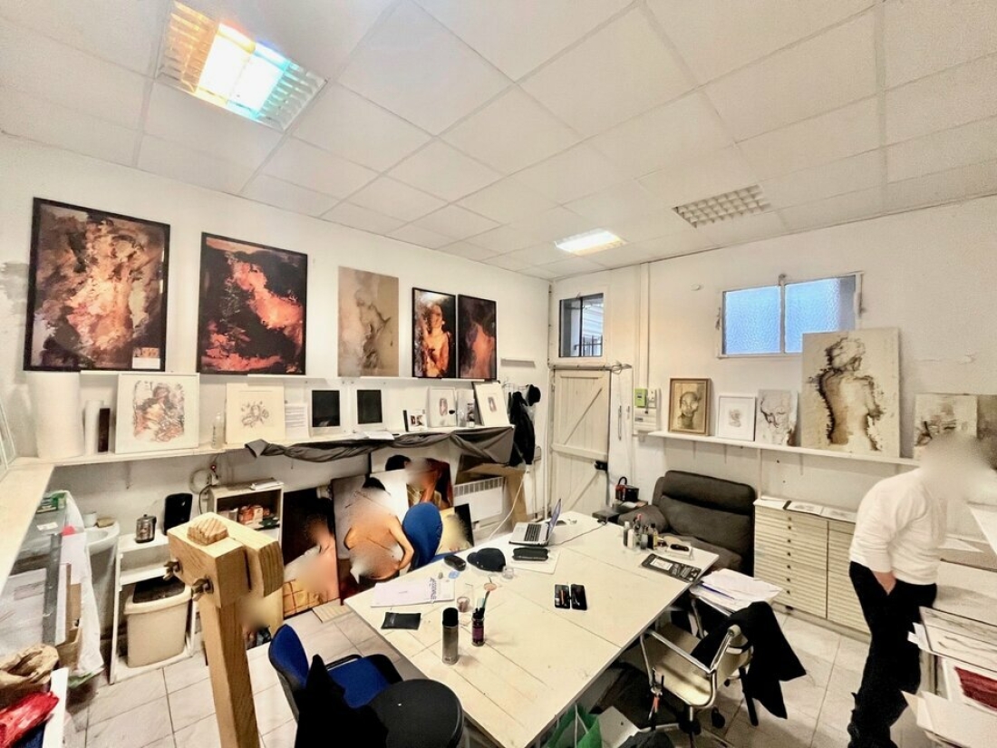 Photo 3 – location locaux d'activités	PARIS (75008)