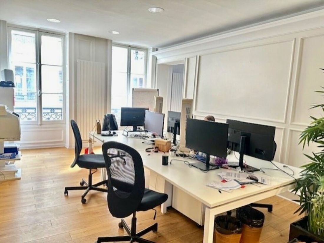 Photo 5 – location bureaux	PARIS (75008)
