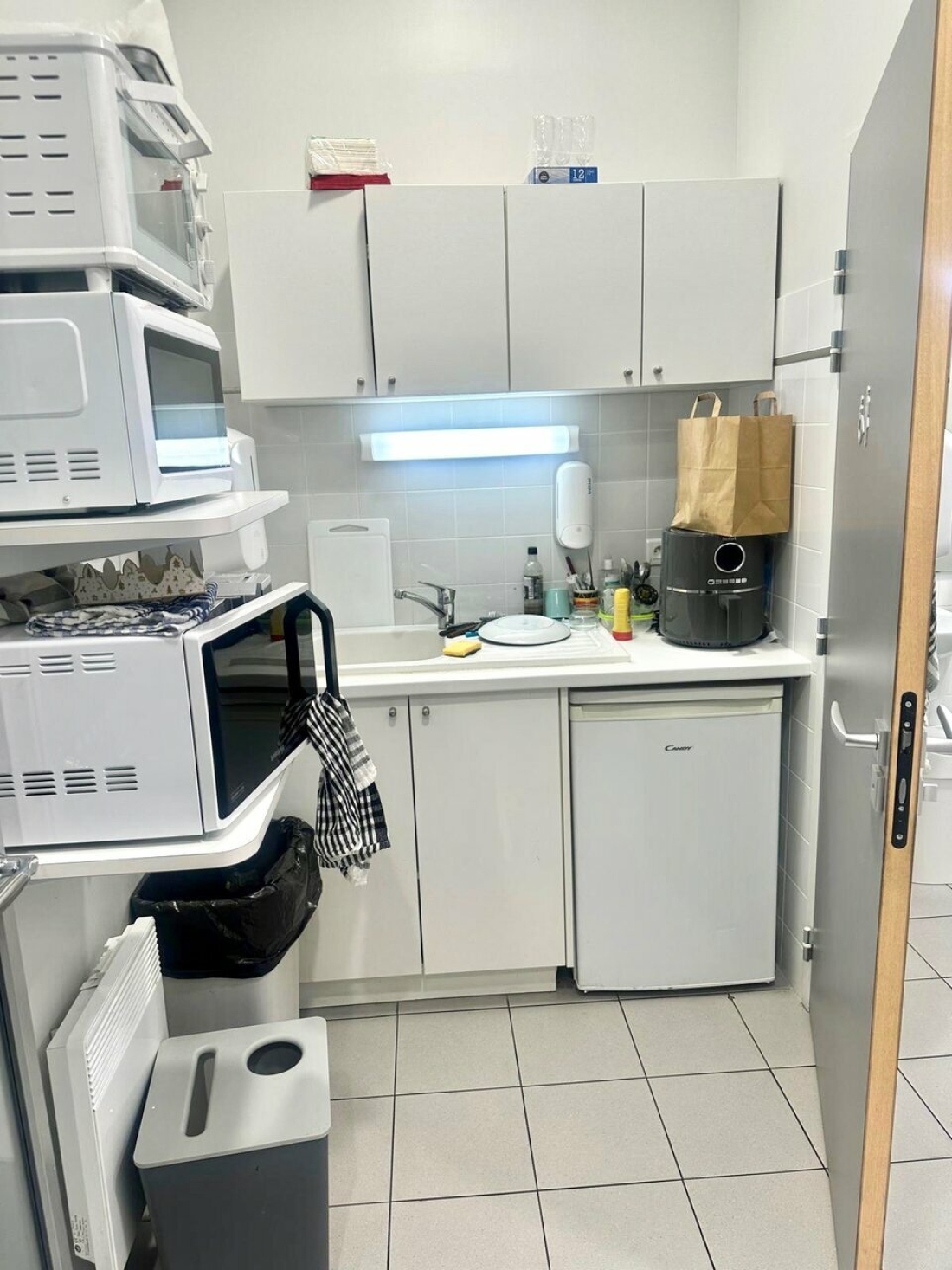 Photo 8 – location commerce	CERGY (95800)