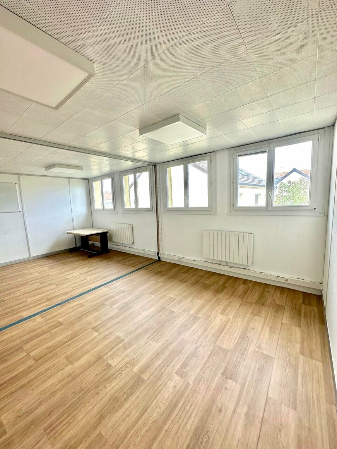 Photo 1 – location bureaux	SAINT MAUR DES FOSSES (94100)