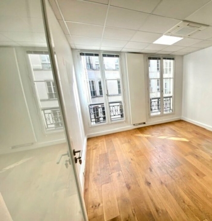 Photo 1 – location bureaux	PARIS (75008)