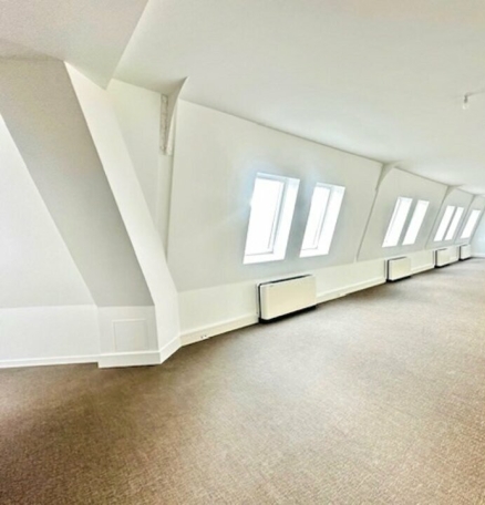 Photo 1 – location bureaux	PARIS (75011)